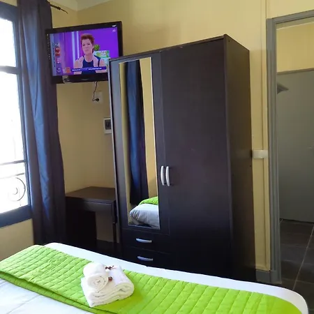 Sun Apartment *